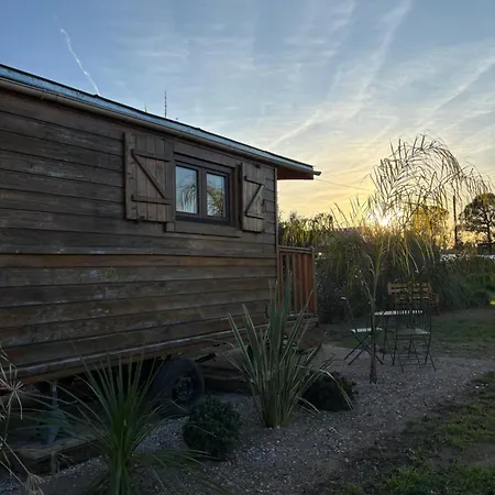 Campsite Roulotte Achloma